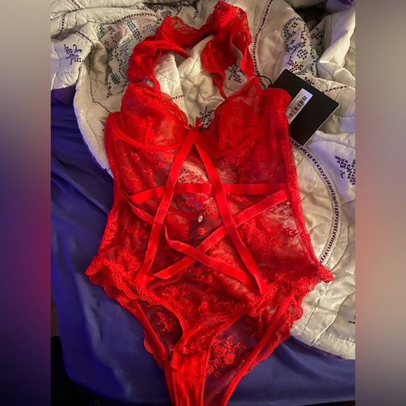 NWT Killstar Size Sm Red Lace Bodysuit - Picture 2 of 4